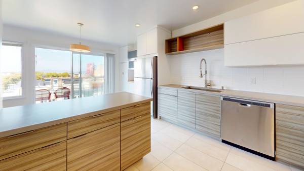 2BR/2BA Apartment on Greenwich St - 102 · San Francisco photo 2