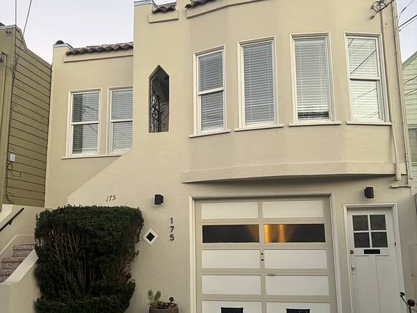 Houses on Sweeny St · San Francisco photo 2
