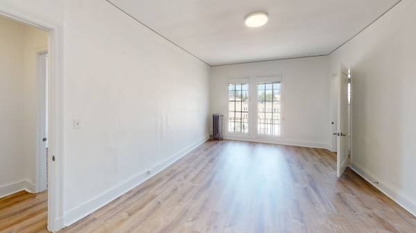 1BR/1BA Apartment on Durant Avenue · Berkeley photo 2