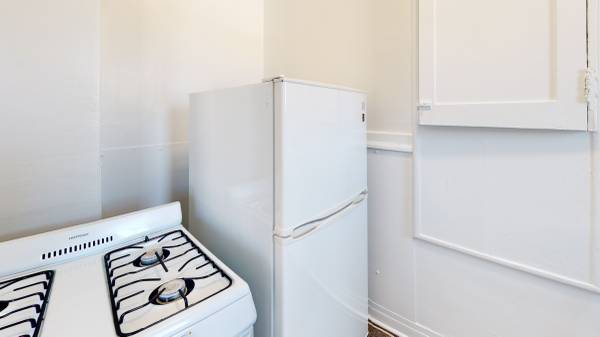 1BR/1BA Apartment on Durant Avenue · Berkeley photo 5