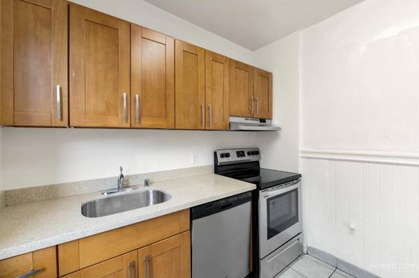 0BR/1BA Apartment · San Francisco photo 2
