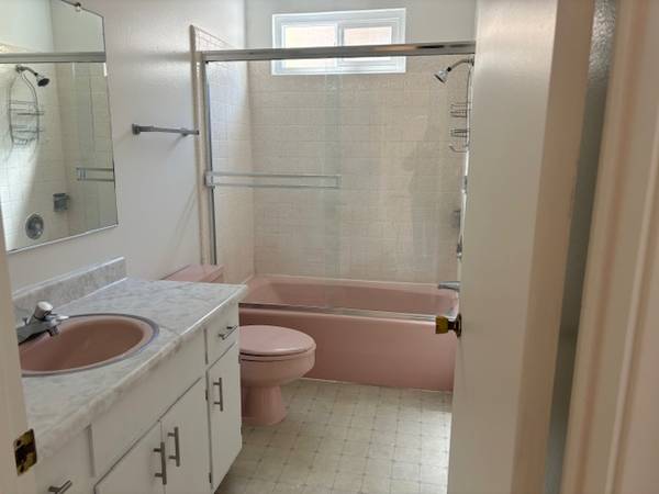 1BR/1BA Condo · Richmond photo 2