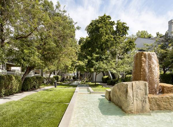 Apartments on Newhall St · Santa Clara photo 2