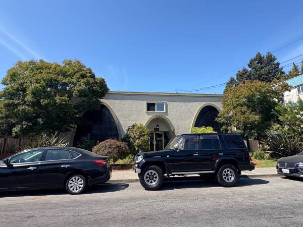 2BR/2BA Apartment · Redwood City photo 3