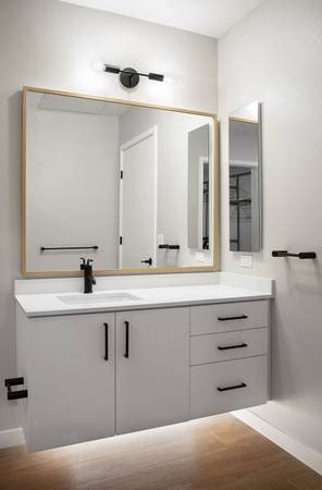 Apartments on El Camino Real · Santa Clara photo 5
