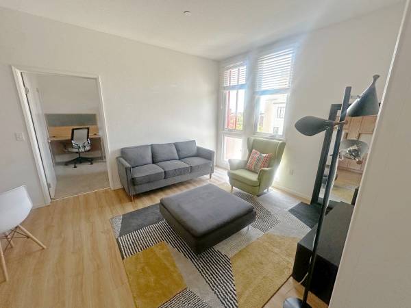 Apartments on Haste St · Berkeley photo 4