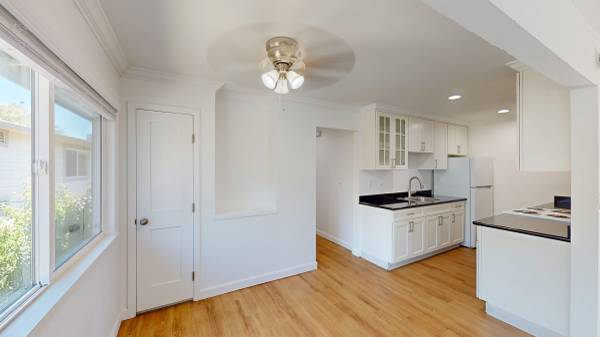 Apartments on Enfrente Rd - 31 · Novato photo 5
