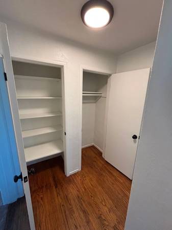 1BR/1BA Apartment on Staten Avenue Unit 2f · Oakland photo 2