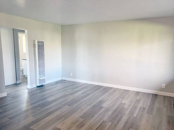 Apartments on E Homestead Rd · Santa Clara photo 3