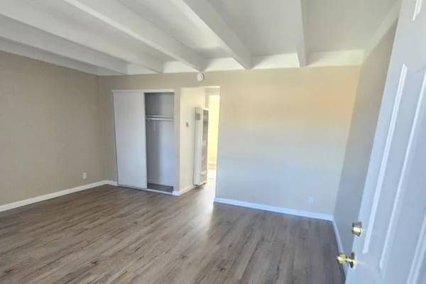 2BR/1BA Apartment · Antioch photo 2