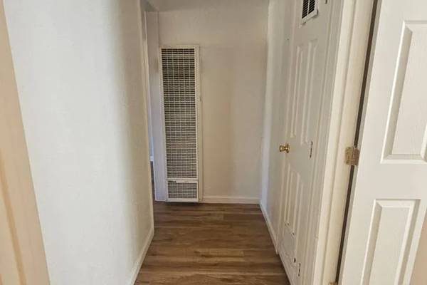 2BR/1BA Apartment · Antioch photo 5