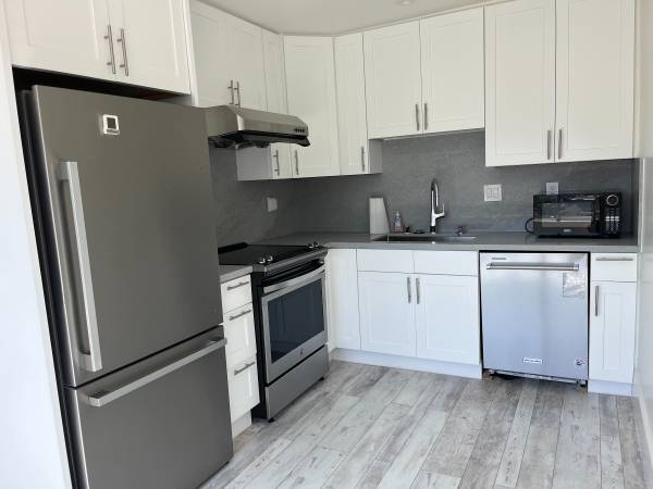 Apartments on Turk Blvd · San Francisco photo 5
