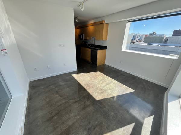 Glasdore Lofts photo 4