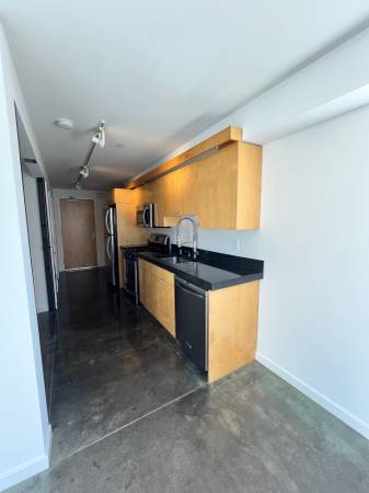 Glasdore Lofts photo 5