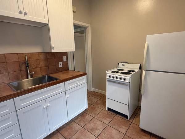 1BR/1BA Apartment · Alameda photo 3
