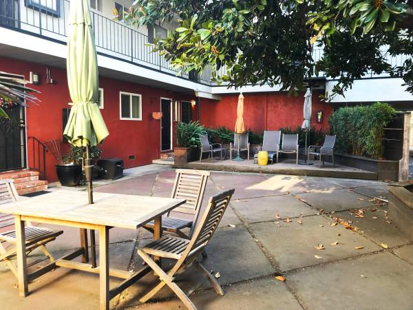2BR/2BA Apartment · San Leandro photo 2