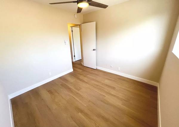 Spacious 3 Bedroom in Prime Location photo 4