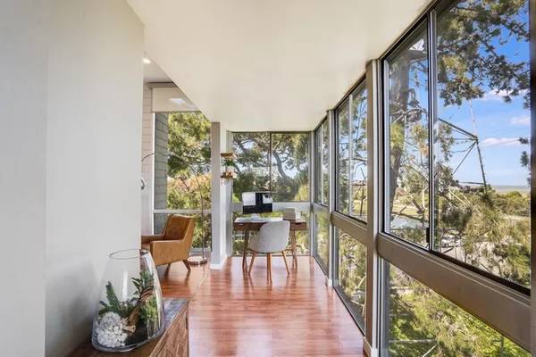 1BR/1BA Condo on Port Drive · San Mateo photo 5