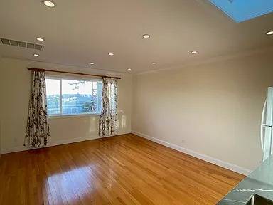 Apartments on Harold Ave · San Francisco photo 3