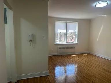 2BR/1BA Duplex on Bonita Ave · Berkeley photo 5