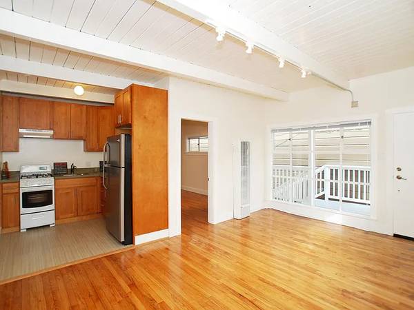 1BR/1BA Apartment on Golden Gate Ave. · San Francisco photo 3