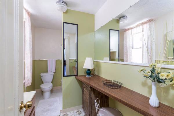 2BR/1BA Single Family House · San Jose photo 2