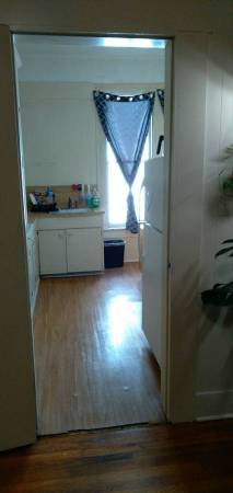 2BR/1BA Single Family House · San Jose photo 4