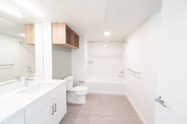 1BR/1BA Apartment · Berkeley photo 3
