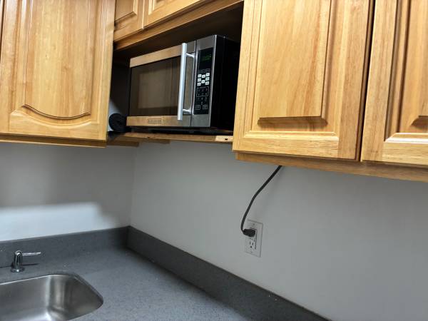 1BR/1BA Apartment · San Bruno photo 5