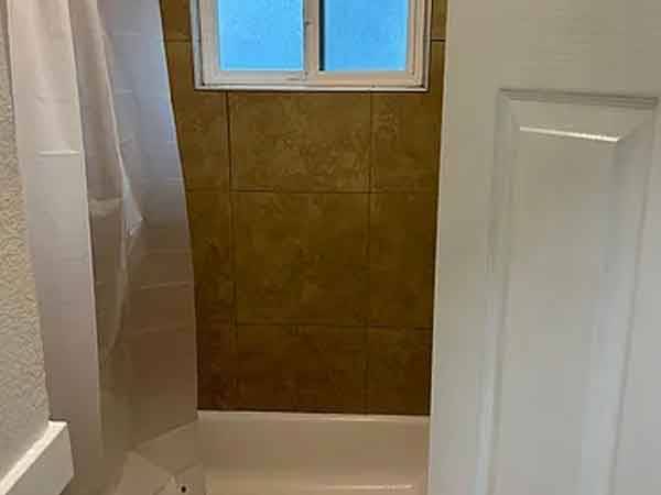 Others on Sunnybank Ln · Hayward photo 5
