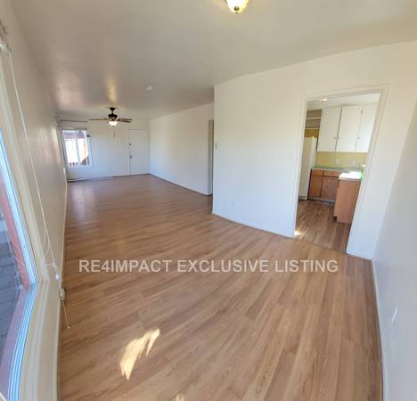 2BR/1BA Duplex · Oakland photo 4