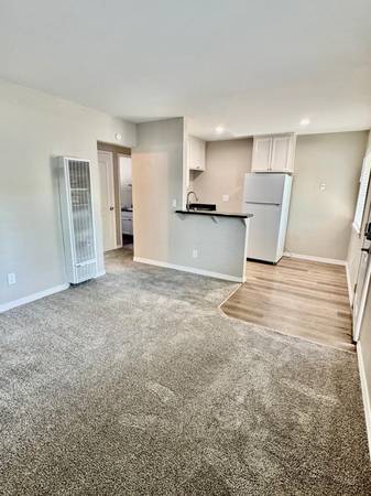 1BR/1BA Apartment on Marty Drive · Eldridge photo 2