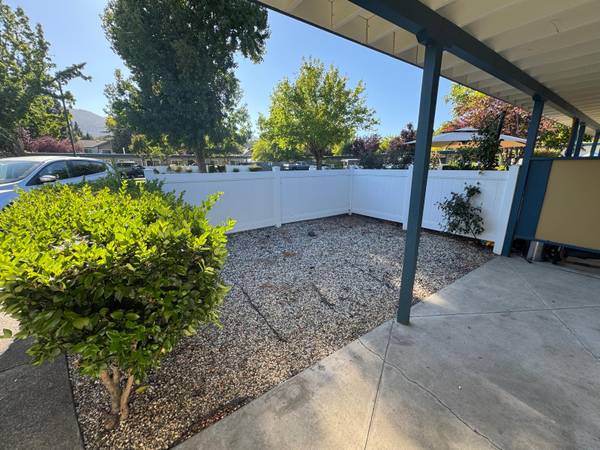 1BR/1BA Apartment on Marty Drive · Eldridge photo 5