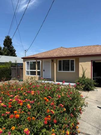 3BR/2BA Other on Beatrice St · Fremont photo 2