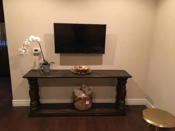 4BR/3BA Single Family House on Carbondale Way · Dublin photo 2