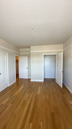 Apartments on Van Ness Avenue · San Francisco photo 5