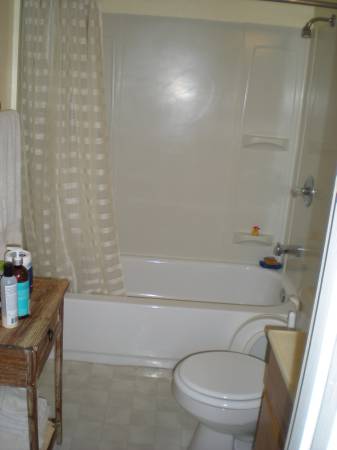 1BR/1BA Apartment · Lafayette photo 5