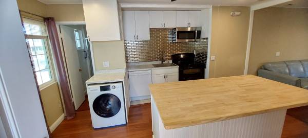 1BR/1BA Apartment · Dublin photo 2