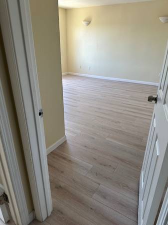 Beautiful 3-bedroom, 3-bath Home With Bonus Room In Richmond’s Bayview District photo 2