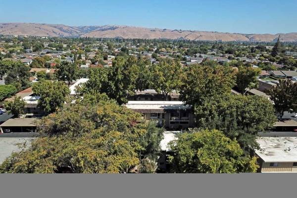 1BR/1BA Apartment on Blacow Road · Fremont photo 4
