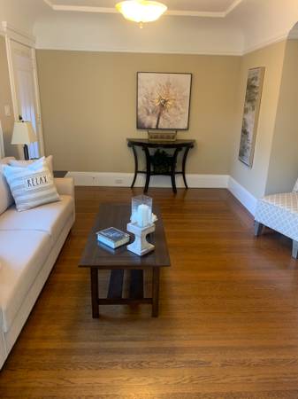 1BR/1BA Duplex on Burlingame Ave · Burlingame photo 4
