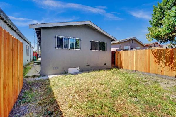 2BR/1BA Condo · Richmond photo 4