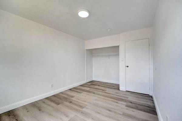 2BR/1BA Condo · Richmond photo 2