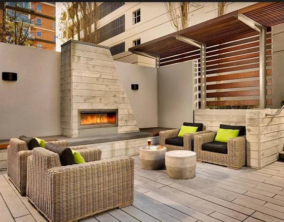 1BR/1BA Apartment on Townsend St · San Francisco photo 5