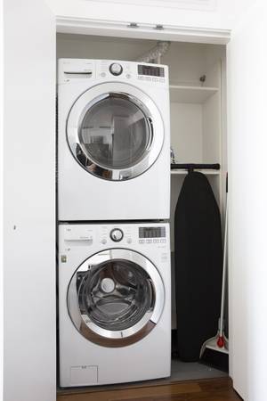 1BR/1BA Apartment on Fremont St · San Francisco photo 4