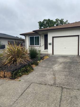 2BR/1BA Duplex on Joaquin Dr · El Verano photo 2