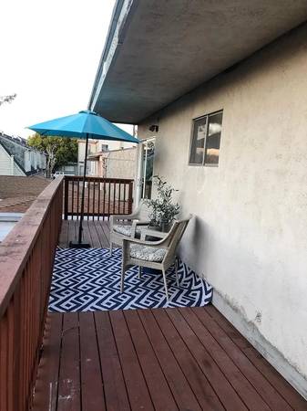 2BR/1BA Apartment on Fulton Street Unit D · Berkeley photo 3