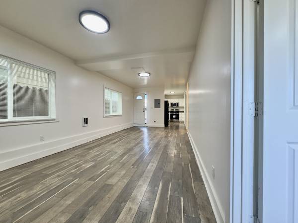 3BR/2BA Duplex on 30th Street · Oakland photo 5