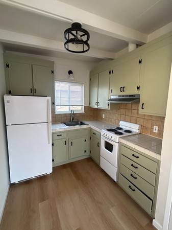 2BR/1BA Duplex · Aptos photo 4