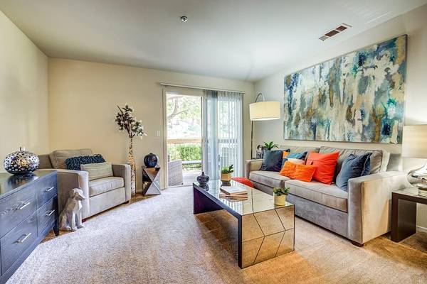 Apartments on Richmond Pkwy · San Pablo